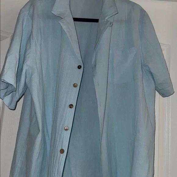 Men’s Light Blue Button-Up Shirt size XL - Picture 2 of 7